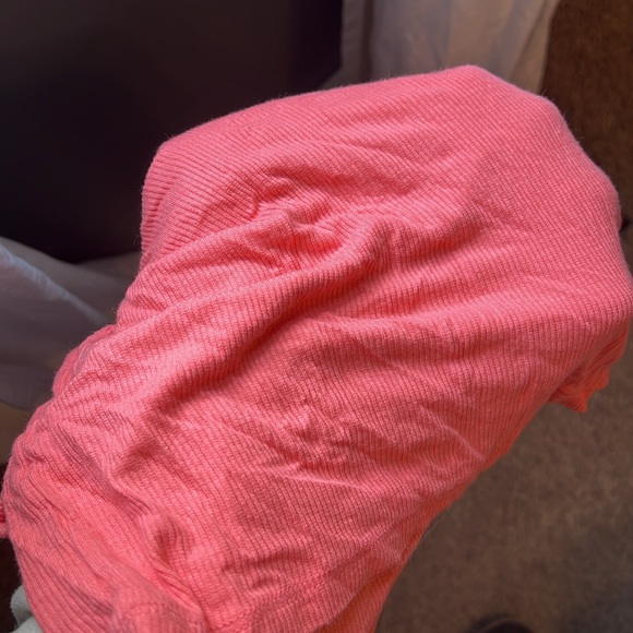 Women’s tank - Picture 2 of 2